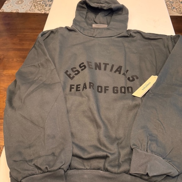 Fear of God Essentials Men’s Jet Black Pullover Hoodie Core Sz Large Arch Logo - Picture 1 of 8